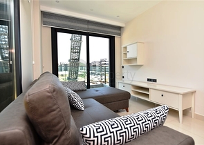 شقة 1 + 1 على بعد 200 متر من الشاطئ في منطقة كارجيجاك 