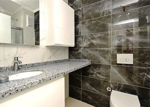 شقة 1 + 1 على بعد 200 متر من الشاطئ في منطقة كارجيجاك 