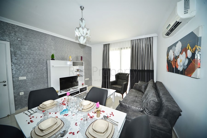 شقق للبيع في كاستل - غرفة وصالة ضمن مجمع يضم كافة الخدمات -كاستل / الانيا 