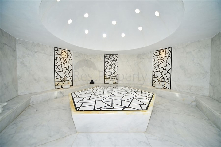 شقق للبيع في كاستل - غرفة وصالة ضمن مجمع يضم كافة الخدمات -كاستل / الانيا 