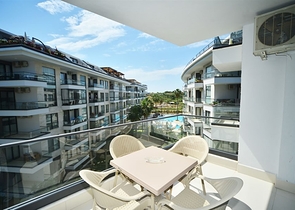 شقق للبيع في كاستل - غرفة وصالة ضمن مجمع يضم كافة الخدمات -كاستل / الانيا 