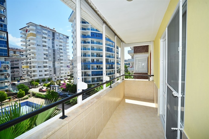 شقة واسعة - غرفتين وصالة مفروشة - في محمودلار / الانيا 