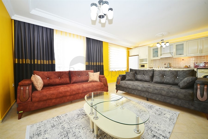 شقة واسعة - غرفتين وصالة مفروشة - في محمودلار / الانيا 