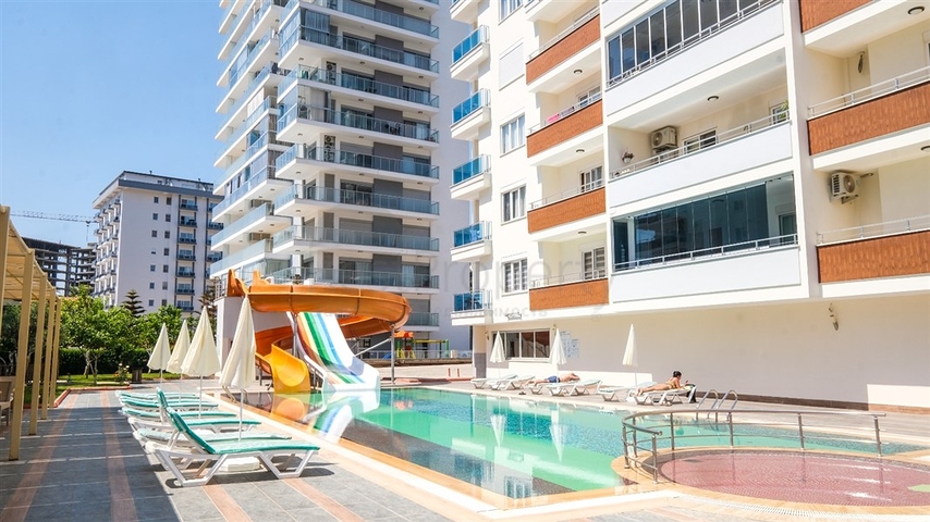 شقة غرفة وصالة -مفروشة -ضمن مجمع يضم كافة الخدمات - مهموتلار /الانيا 