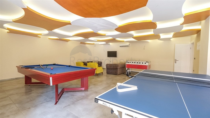 شقة غرفة وصالة -مفروشة -ضمن مجمع يضم كافة الخدمات - مهموتلار /الانيا 