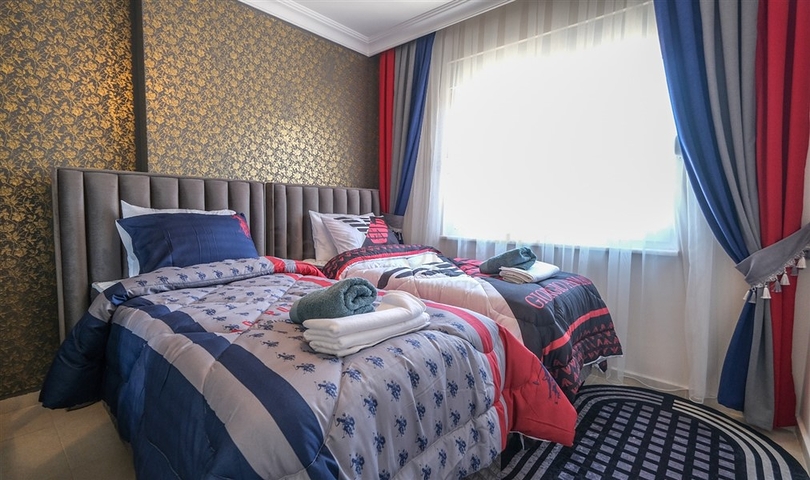 شقة غرفتين وصالة مفروشة - ضمن مجمع سكني -في محمودلار/ الانيا 