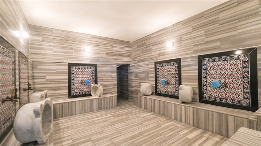 شقة غرفتين وصالة مفروشة - ضمن مجمع سكني -في محمودلار/ الانيا 