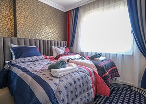 شقة غرفتين وصالة مفروشة - ضمن مجمع سكني -في محمودلار/ الانيا 