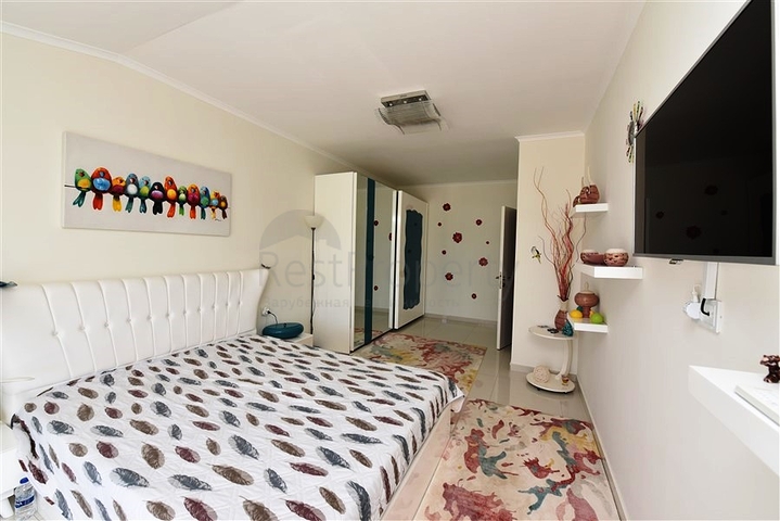 اطلالة بحر - دوبلكس غرفتين وصالة مفروشة - ضمن مجمع انيق - في كاستل / الانيا 