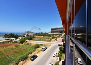 اطلالة بحر - دوبلكس غرفتين وصالة مفروشة - ضمن مجمع انيق - في كاستل / الانيا 