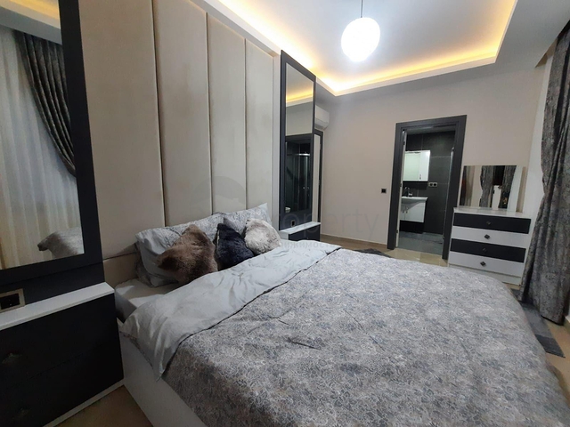 جانب المشفى الحكومي في الانيا - شقة 2 غرفة وصالة ضمن مجمع حديث في اوبا / الانيا 