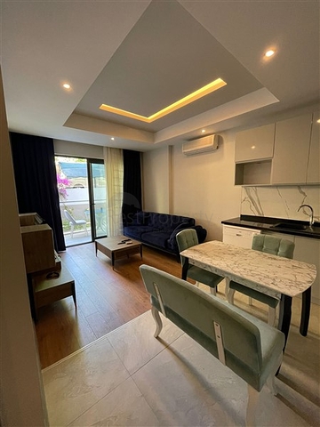 بجانب شاطئ كليوباترا -مجمع حديث - شقة غرفة وصالة -في مركز الانيا 