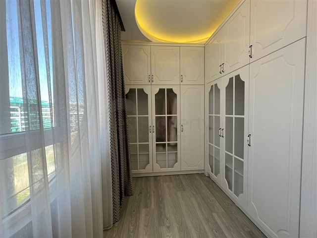 على شارع بارباروس - شقة غرفتين وصالة مفروشة - مجمع حديث - في محمودلار / الانيا 