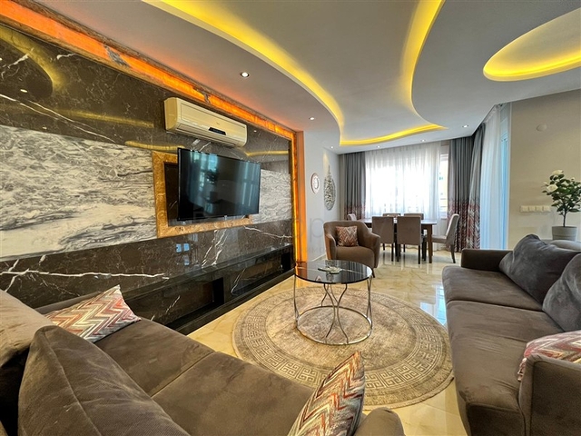 على شارع بارباروس - شقة غرفتين وصالة مفروشة - مجمع حديث - في محمودلار / الانيا 