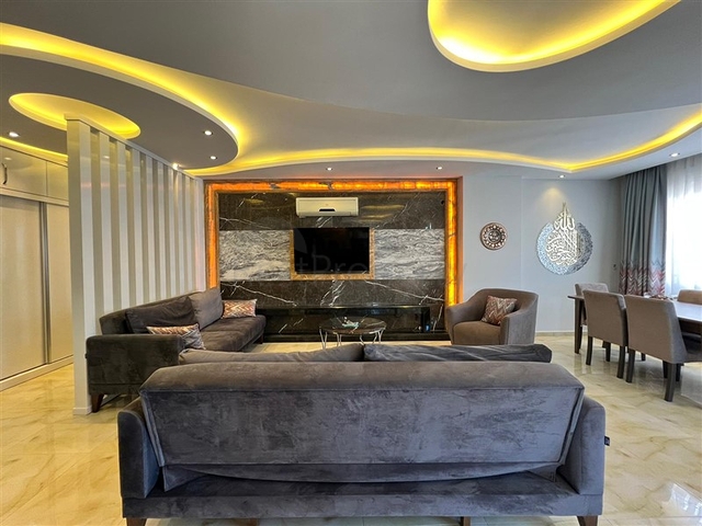 على شارع بارباروس - شقة غرفتين وصالة مفروشة - مجمع حديث - في محمودلار / الانيا 