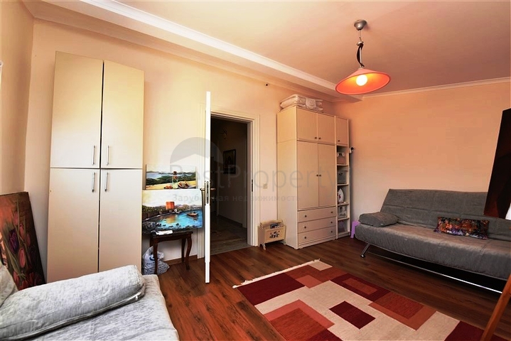 دوبلكس واسعة - 5 غرف وصالة - مفروشة - في موقع مميز - اوبا / الانيا 