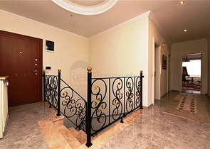 دوبلكس واسعة - 5 غرف وصالة - مفروشة - في موقع مميز - اوبا / الانيا 