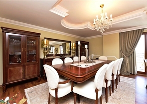 دوبلكس واسعة - 5 غرف وصالة - مفروشة - في موقع مميز - اوبا / الانيا 