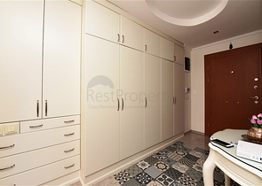 دوبلكس واسعة - 5 غرف وصالة - مفروشة - في موقع مميز - اوبا / الانيا 