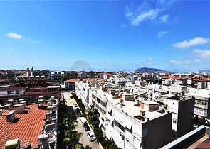 دوبلكس واسعة - 5 غرف وصالة - مفروشة - في موقع مميز - اوبا / الانيا 