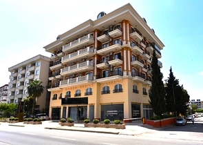 دوبلكس واسعة - 5 غرف وصالة - مفروشة - في موقع مميز - اوبا / الانيا 