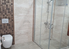 مجمع فاخر - شقة غرفة وصالة واسعة -مفروشة -في محمودلار / الانيا 