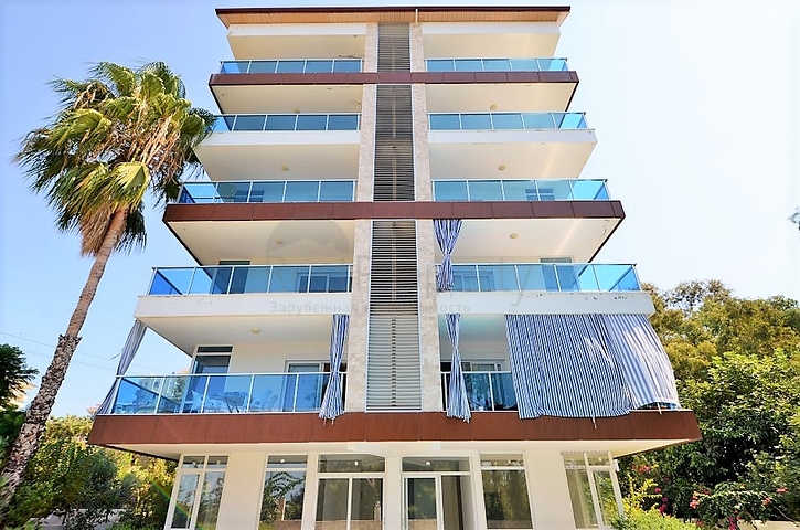 1 + 1 شقة للايجار 600 متر من البحر