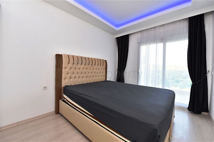 1 + 1 شقة للايجار 600 متر من البحر