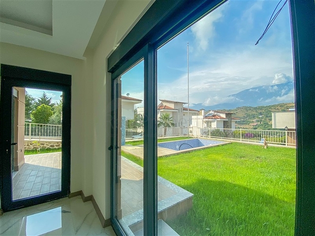 فلل في مجمع كارجيجاك الجديد