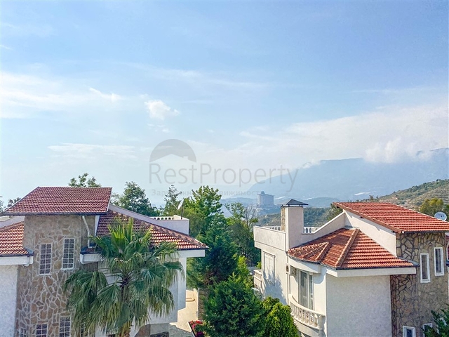 فلل في مجمع كارجيجاك الجديد