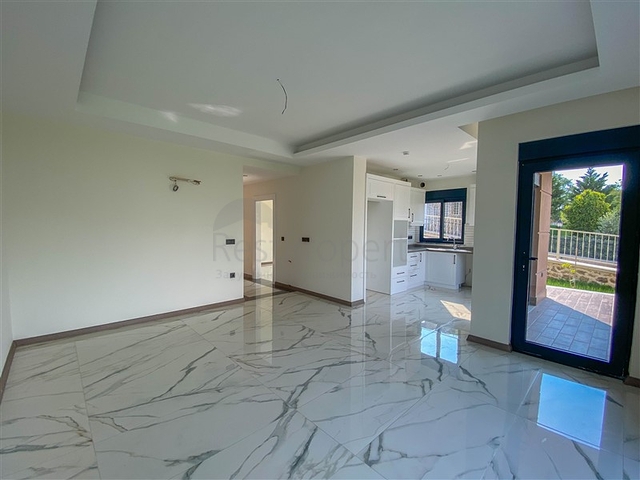 فلل في مجمع كارجيجاك الجديد