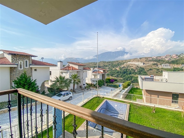 فلل في مجمع كارجيجاك الجديد