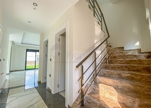 فلل في مجمع كارجيجاك الجديد