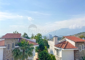 فلل في مجمع كارجيجاك الجديد