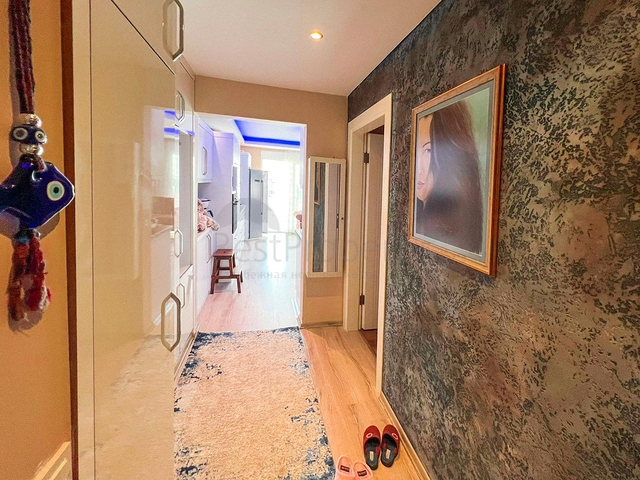 شقة غرفة وصالة - ضمن مجمع سكني - في منطقة كاستل الراقية / الانيا 