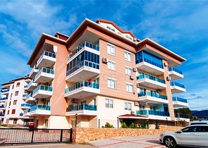 شقة غرفة وصالة - ضمن مجمع سكني - في منطقة كاستل الراقية / الانيا 