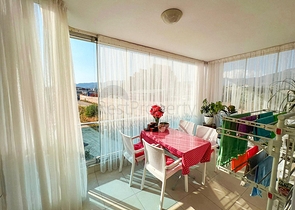 شقة غرفة وصالة - ضمن مجمع سكني - في منطقة كاستل الراقية / الانيا 