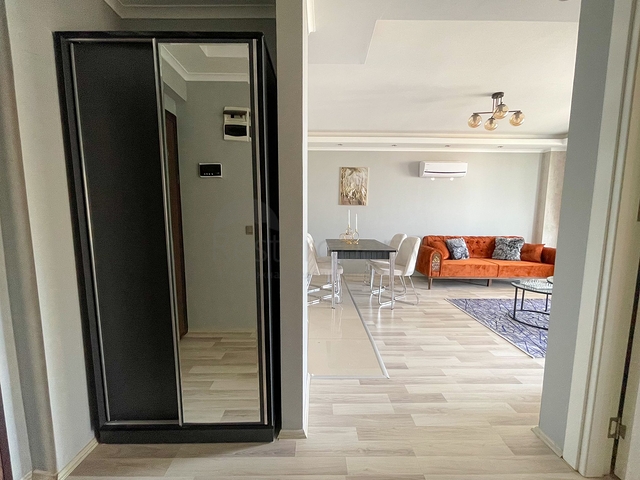 شقة غرفة وصالة مفروشة - ضمن مجمع سكني انيق - في محمودلار / الانيا 