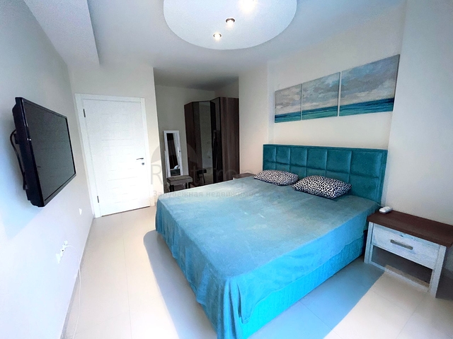 موقع مركزي - شقة غرفة وصالة مفروشة - ضمن مجمع سكني - في توسمور / الانيا 