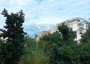 موقع مركزي - شقة غرفة وصالة مفروشة - ضمن مجمع سكني - في توسمور / الانيا 