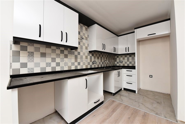 دوبلكس غرفتين وصالة - ضمن مجمع جديد - في محمودلار / الانيا 