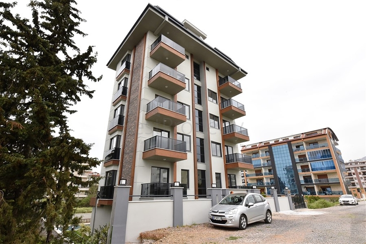 اطلالة بحر - دوبلكس غرفتين وصالة - مجمع جديد في كاستل / الانيا 