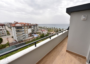 اطلالة بحر - دوبلكس غرفتين وصالة - مجمع جديد في كاستل / الانيا 