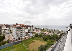 اطلالة بحر - دوبلكس غرفتين وصالة - مجمع جديد في كاستل / الانيا 