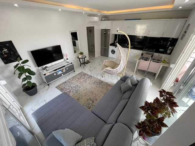 مجمع انيق - شقة غرفة وصالة مفروشة - في محمودلار / الانيا 