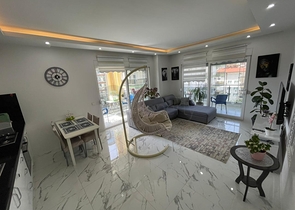 مجمع انيق - شقة غرفة وصالة مفروشة - في محمودلار / الانيا 