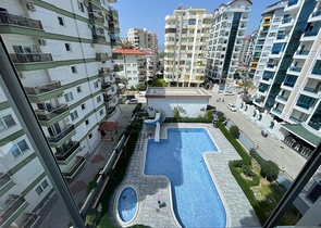 مجمع انيق - شقة غرفة وصالة مفروشة - في محمودلار / الانيا 