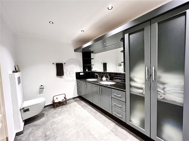 فيلا مستقلة - 3 غرف وصالة - مسبح مستقل - في كارجيجاك / الانيا 