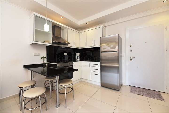 شقق للبيع في مركز الانيا - غرفة وصالة مفروشة - قريبة من شاطئ كليوباترا 