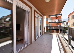 شقق للبيع في مركز الانيا - غرفة وصالة مفروشة - قريبة من شاطئ كليوباترا 